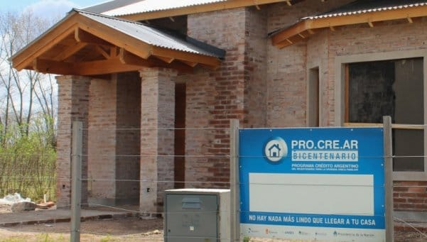 Anuncian construcción de 72 viviendas con el nuevo ProCreAr en Castelli
