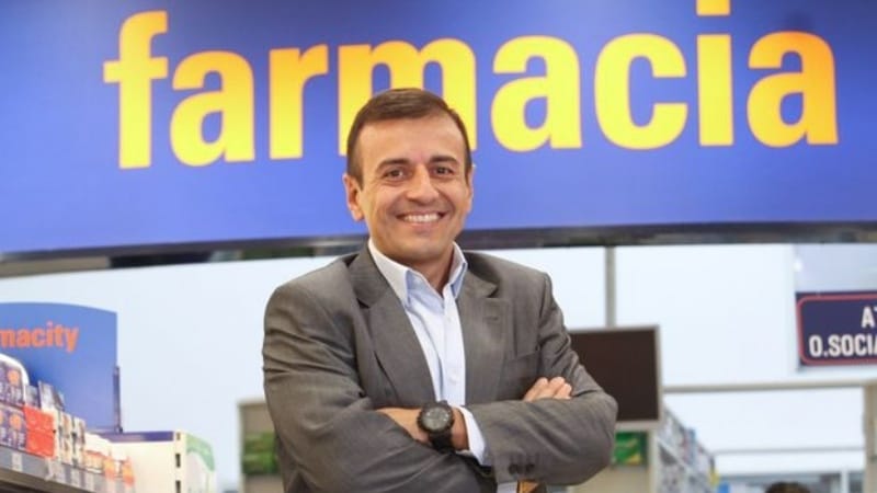 Mario Quintana vendió sus acciones de la cadena Farmacity