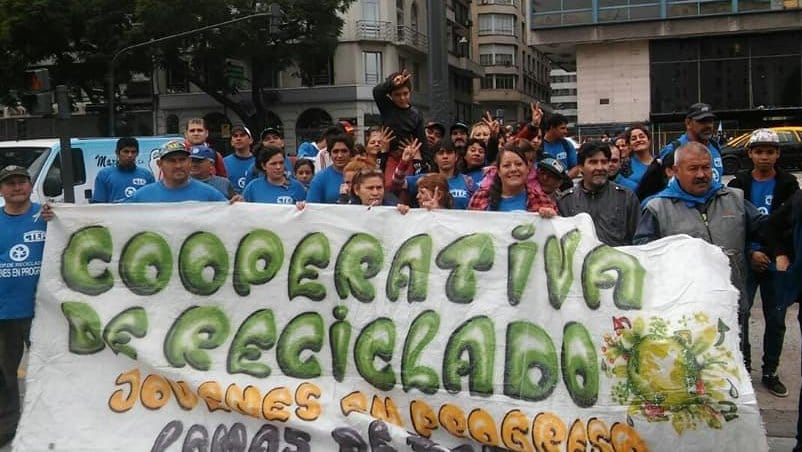 Cartoneros protestan contra Insaurralde en Lomas de Zamora: Piden condiciones dignas