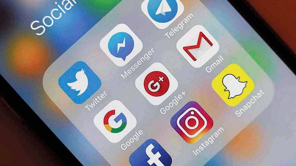 "Pacto para el buen uso de las redes sociales": Dos intendentes cuestionaron el proyecto anunciado por Beliz