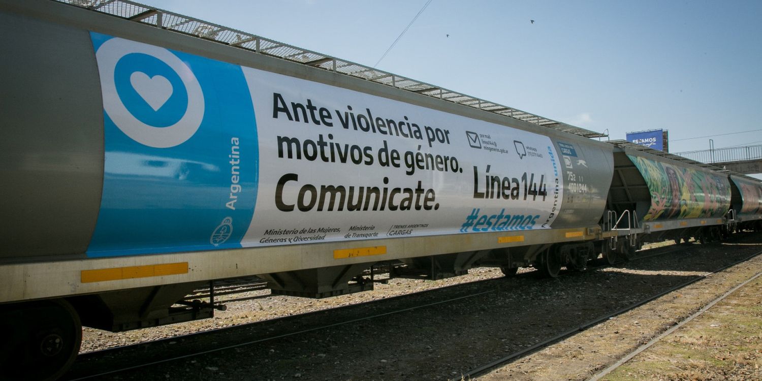 Por primera vez en la historia, incorporaron trabajadoras a la línea Belgrano Cargas