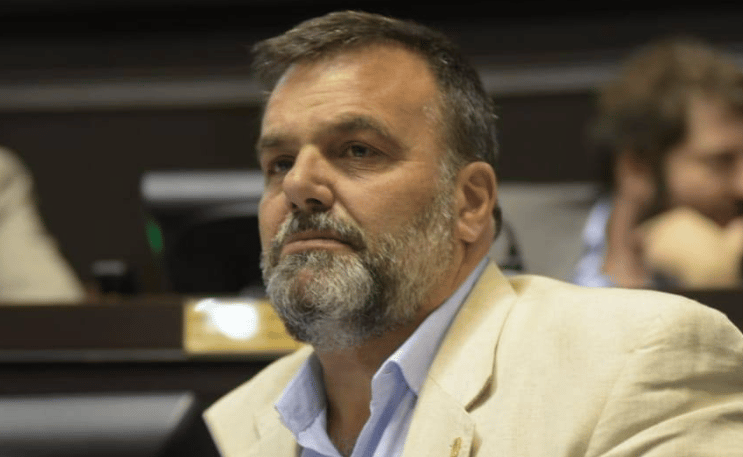 "Bobo y autista": Repudian a concejal de La Plata por utilizar un trastorno para criticar al Gobierno