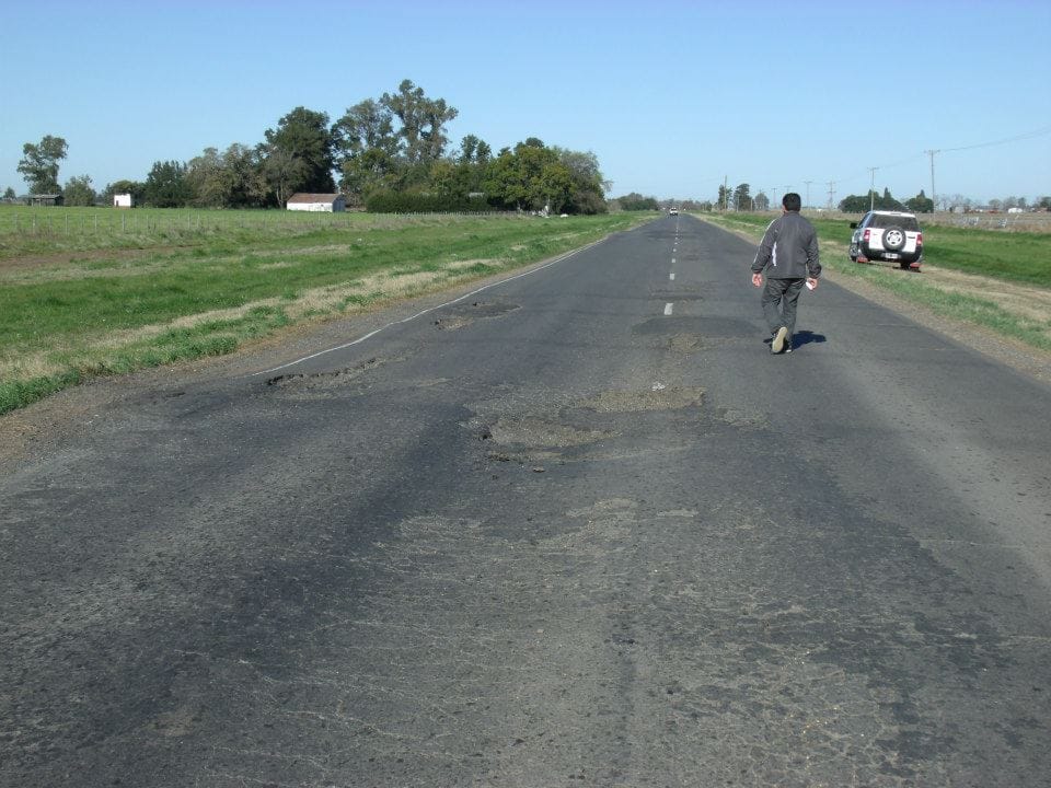 Ruta 51: Cansados de los accidentes, vecinos vuelven a cortar la vía