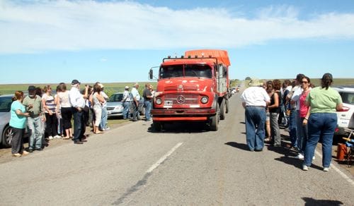 Vecinos de localidades de Necochea y Tandil reclamaron reparación de la Ruta 86