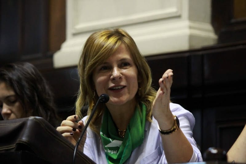 Florencia Saintout: "Tenemos una gobernadora mujer machista y patriarcal"