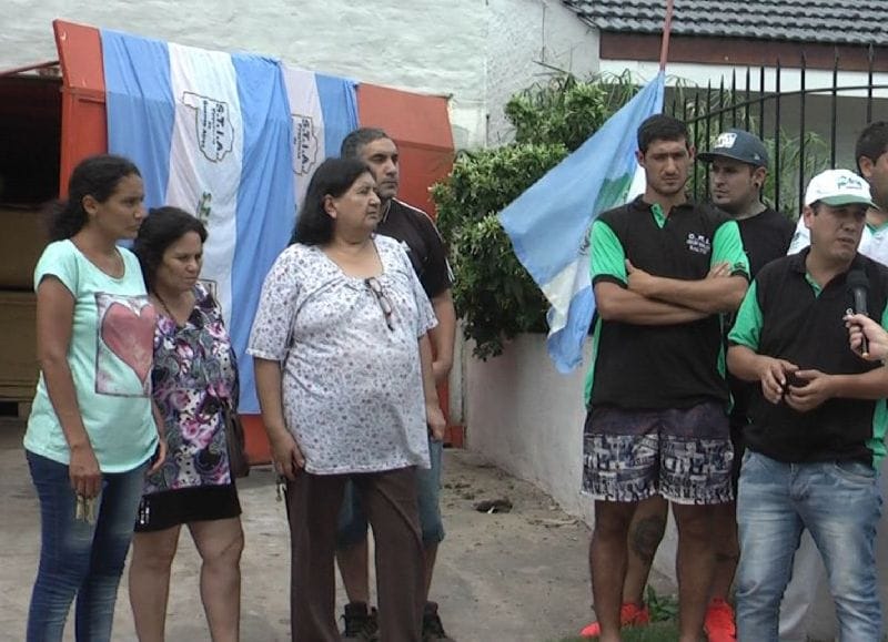 La crisis llegó a Salto: Cerró una fábrica de alfajores y 150 familias quedaron en la calle