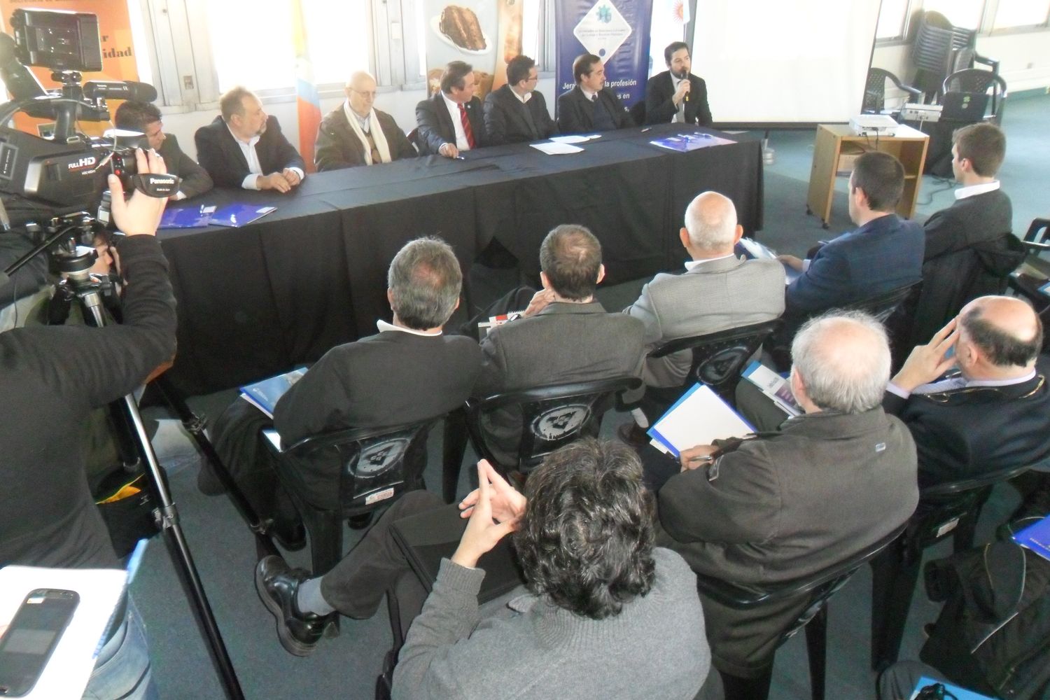 Berazategui: La CEPBA inauguró la séptima Oficina Pyme para el beneficio industrial del interior