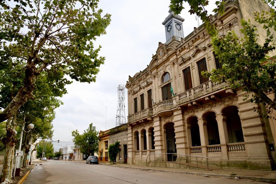 San Andrés de Giles suspende las clases presenciales: "Estamos en el peor momento", dijo el intendente Puglelli