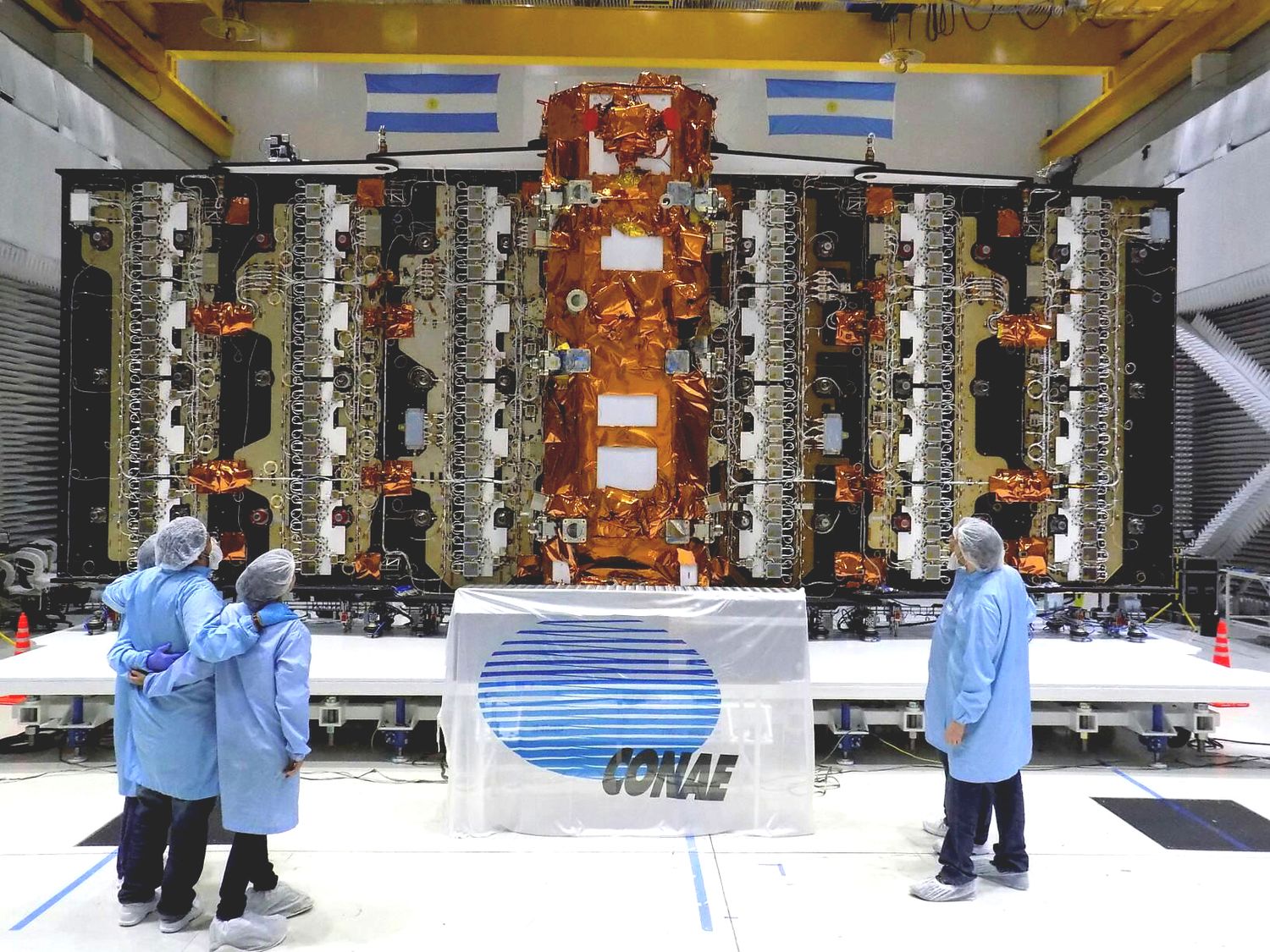 Ponen en órbita el satélite argentino SAOCOM 1A