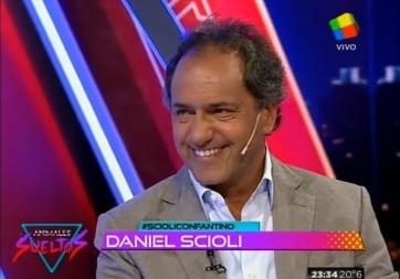 Scioli defendió a Insaurralde: "Hizo una gran transformación en Lomas"