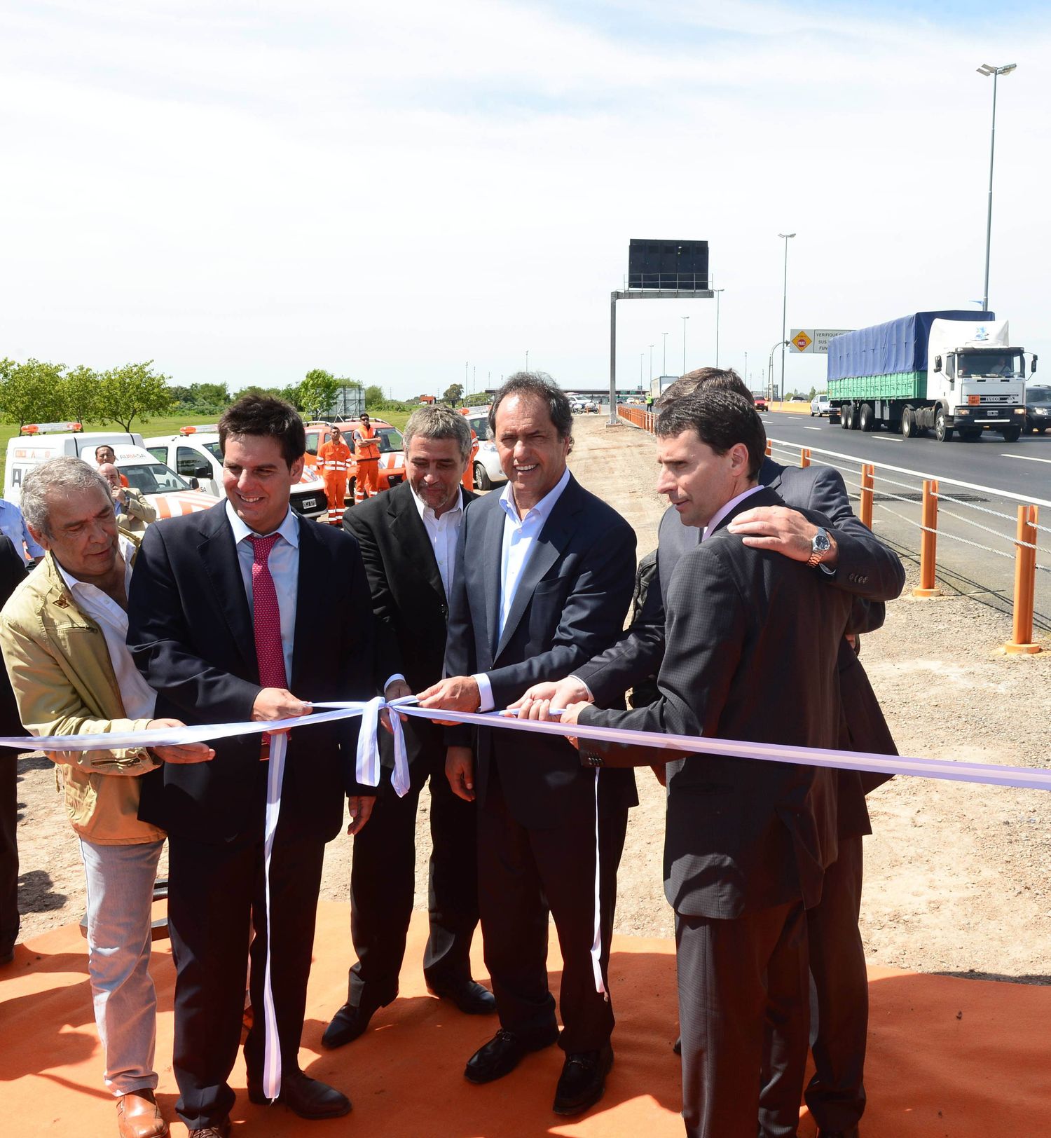 Scioli inauguró obras en tramo de la Autopista Buenos Aires - La Plata