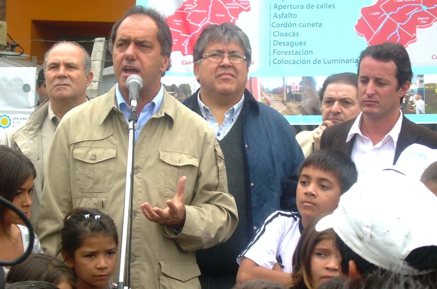 Elecciones 2013: Scioli anunció obras en la Autopista Buenos Aires - La Plata, tras su estatización
