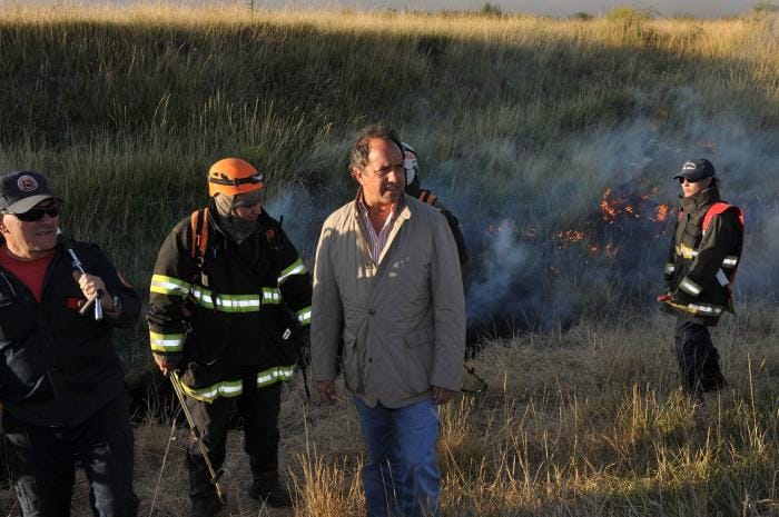 Incendio en Sierra de la Ventana: Scioli aseguró que es prioridad controlar el fuego