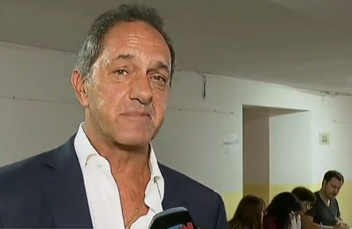 Votó Daniel Scioli en Tigre: "Espero que los argentinos podamos dejar atrás la grieta"