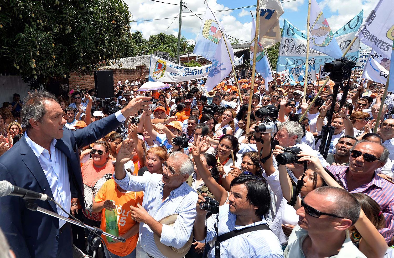 Elecciones 2015: Scioli visitó Corrientes y destacó la industrialización del país