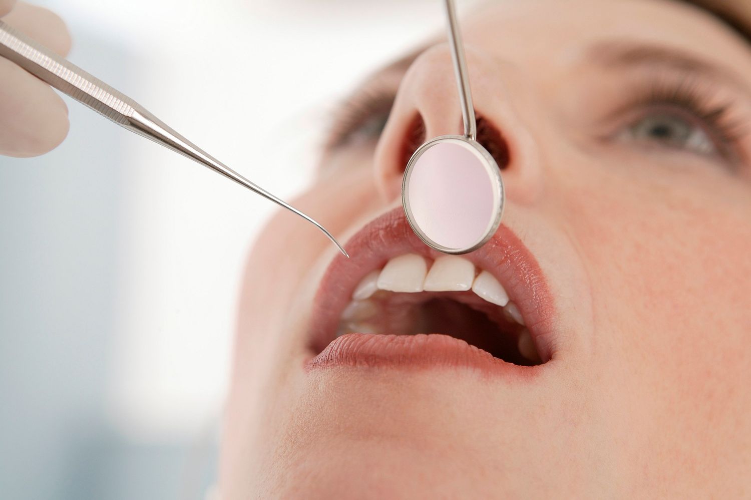 Odontología: Atención gratuita en Hurlingham