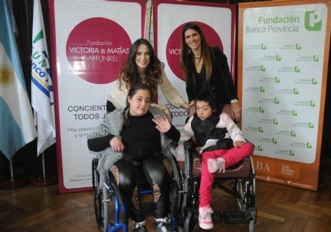 Fundación BaPro entregó sillas de ruedas junto a Victoria Vanucci