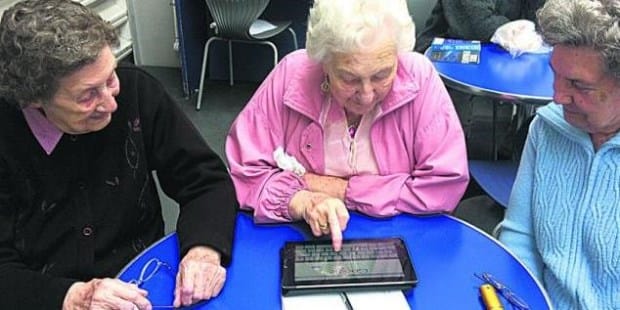 El gobierno nacional entregará tablets gratis a jubilados y pensionados de todo el país