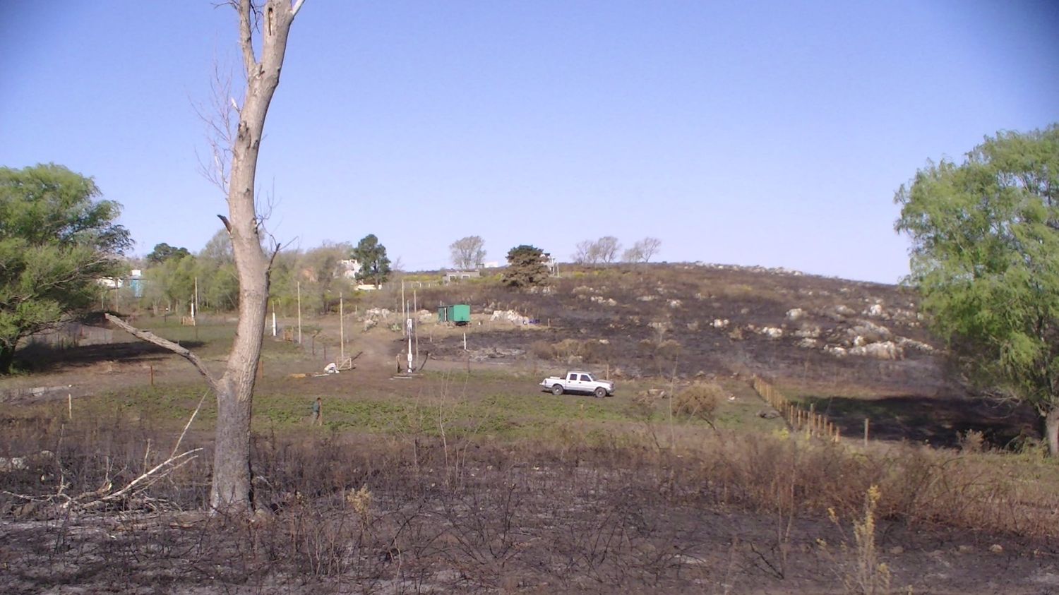 Tandil: Vecinos ambientalistas denuncian “quema de las sierras” 