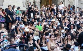 La Plata: La Municipalidad adhirió al "Tetazo" y promueve la donación de leche materna