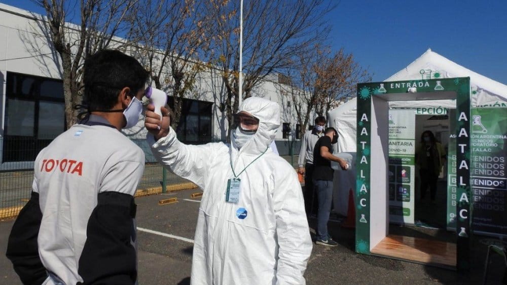 Zárate, Baradero y San Pedro en alerta por contagios en Toyota: Cómo son los turnos y qué medidas se toman