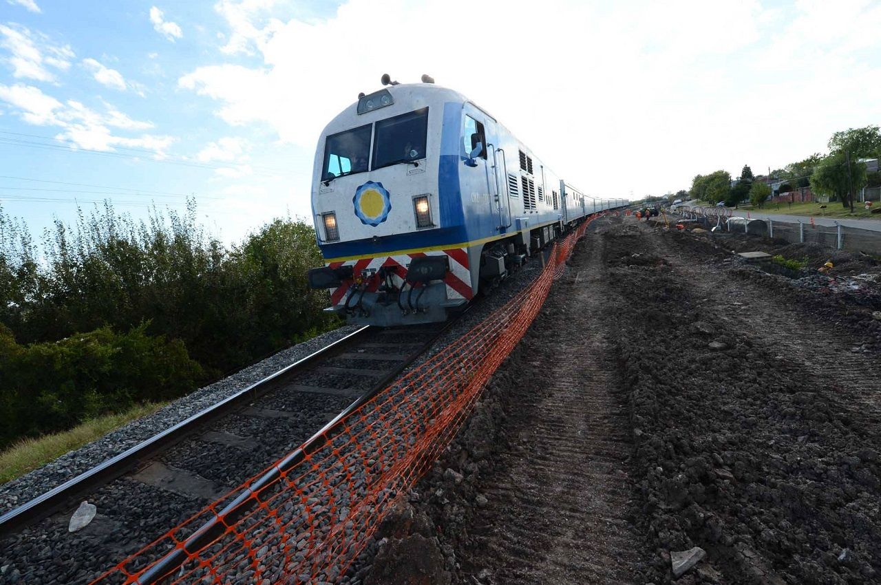 Tren Sarmiento: Ramales Moreno-Mercedes y Once-Chivilcoy, afectados por obras
