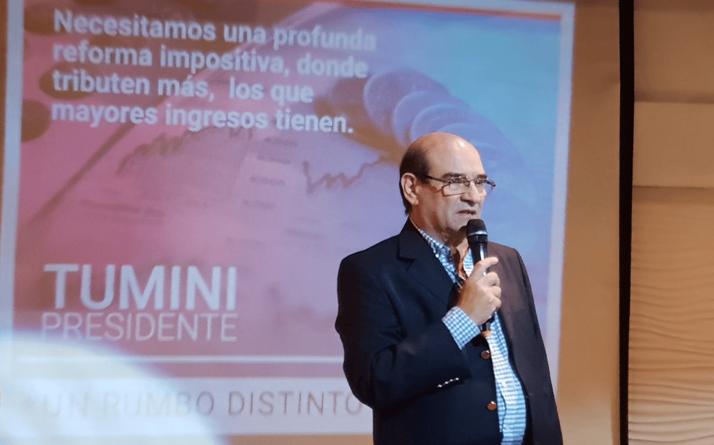 Humberto Tumini, de Libres del Sur, lanzó su precandidatura a presidente