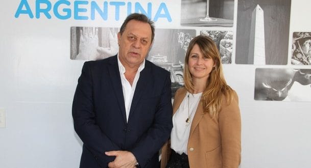 Martina Pikielny, flamante subsecretaria de Turismo bonaerense, se reunió con Gustavo Santos