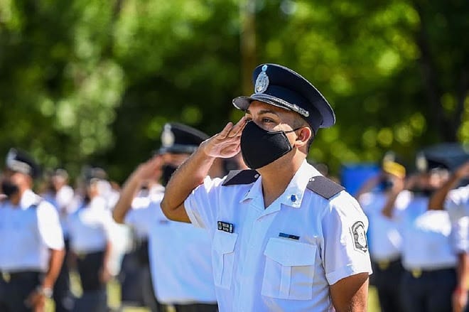 Escobar: Comenzó el reclutamiento para incorporar 94 cadetes a la Policía