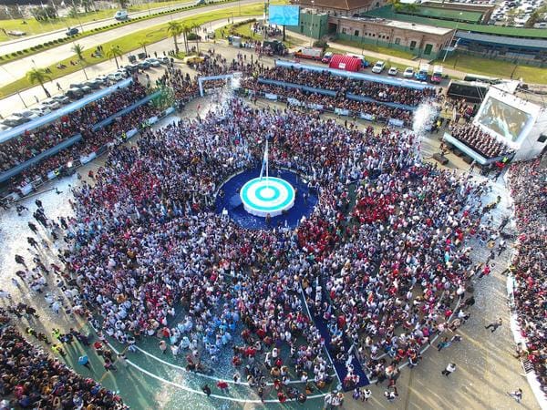 Más de 6 mil alumnos de Tigre realizaron la promesa de lealtad a la Bandera