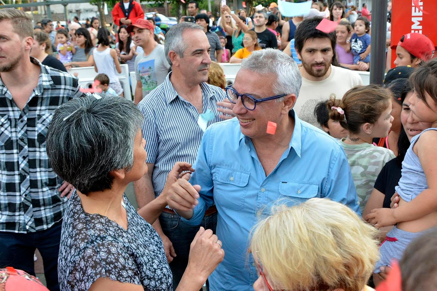Julio Zamora fustigó a Macri por "el convenio de cloacas y agua corriente que nunca cumplió"