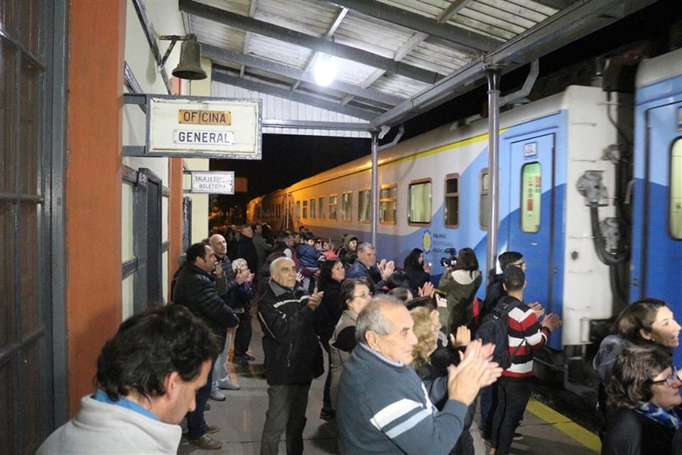 Alberti: El tren volvió a parar en Vaccarezza