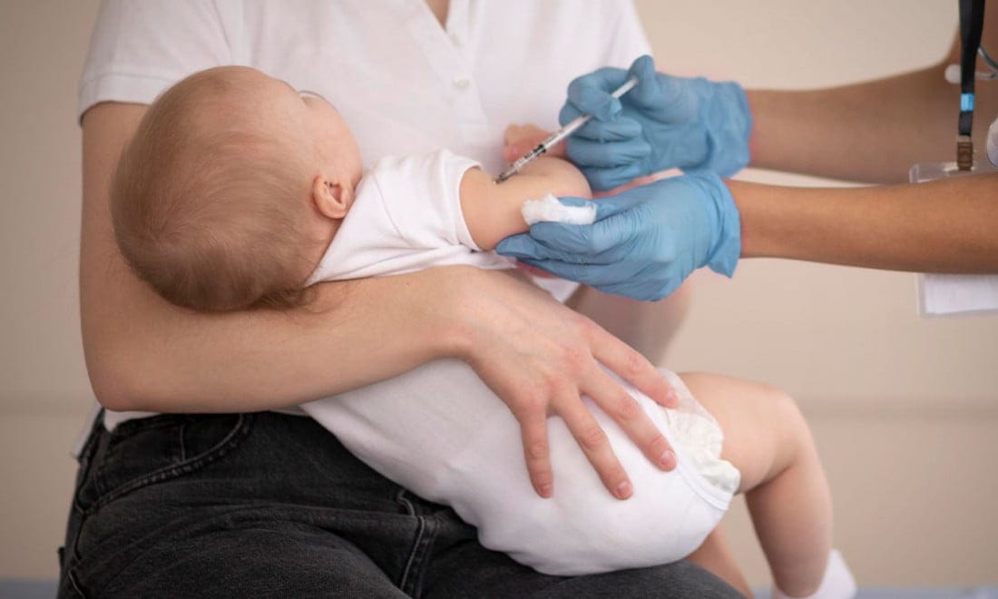 Covid-19: La Provincia envió los primeros turnos para vacunar a menores entre 6 meses y 2 años