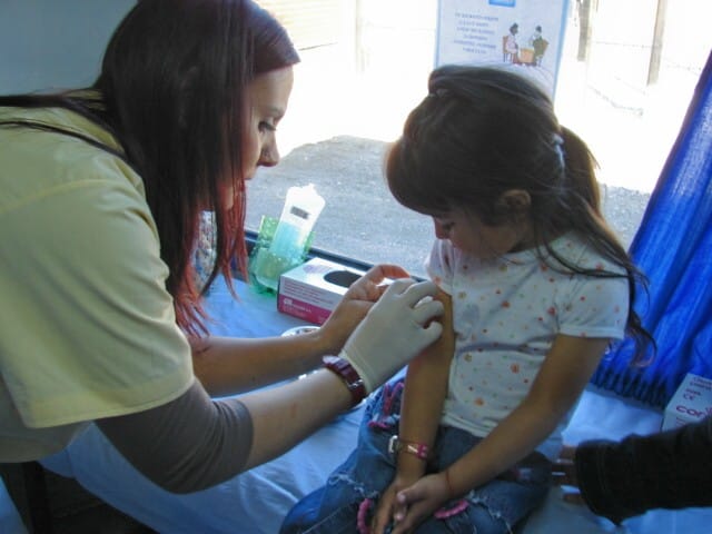 Vacunación gratuita contra sarampión, rubéola y polio