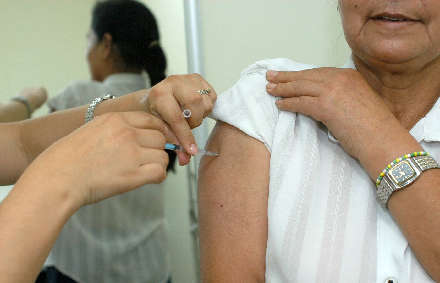 Comenzó la campaña de vacunación antigripal gratuita en Berazategui
