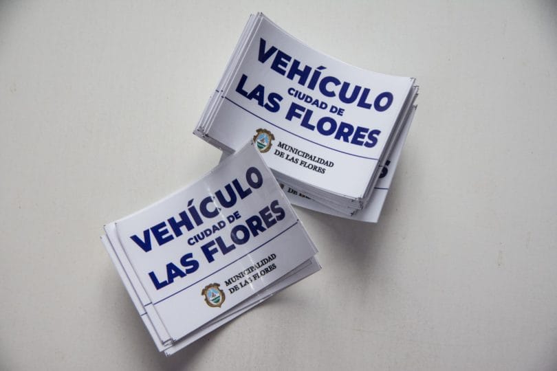 Coronavirus en Las Flores: Desde hoy el municipio exige un calco a los automovilistas para poder ingresar a la ciudad