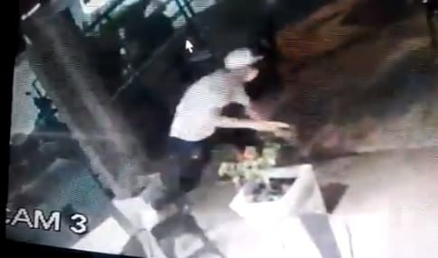 Video: Así fue el brutal asesinato del policía Diego Di Giácomo durante el robo a una heladería en Ramos Mejía