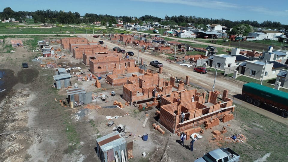San Cayetano: Avanza la construcción de veinticinco viviendas