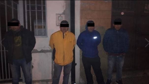 Lanús: En control preventivo, detuvieron a cuatro personas y secuestran 31 celulares robados