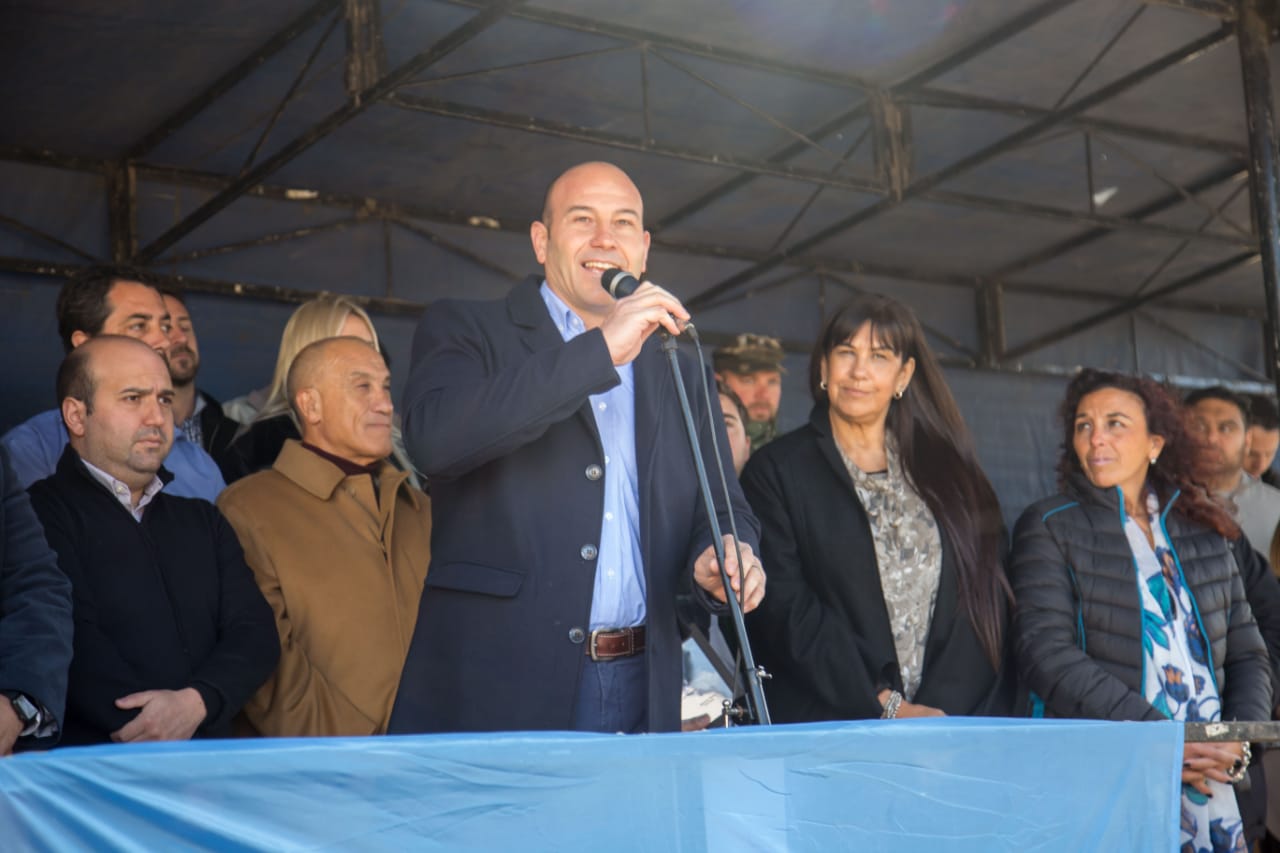Martiniano Molina respaldó el rumbo del Gobierno junto a miles de vecinos en Quilmes