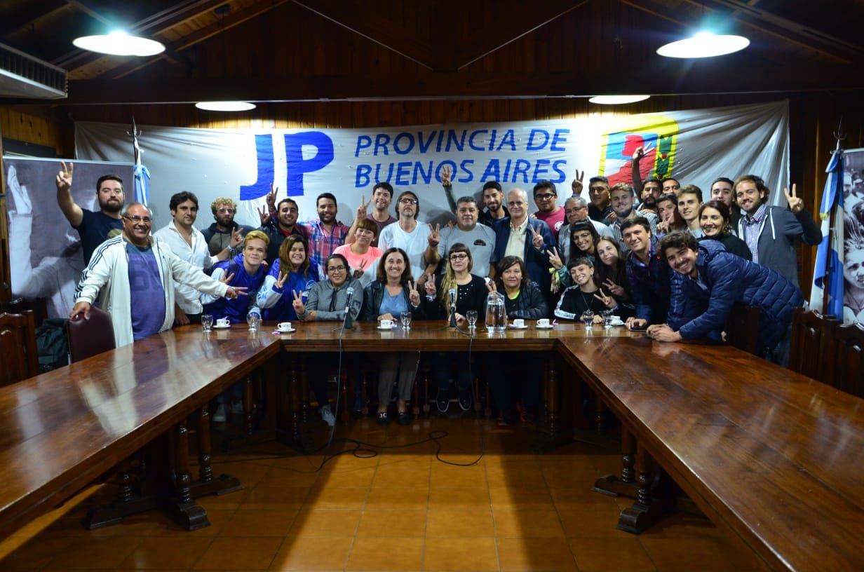 Con la presencia del intendente de Navarro, la Juventud Peronista homenajeó a Héroes de Malvinas