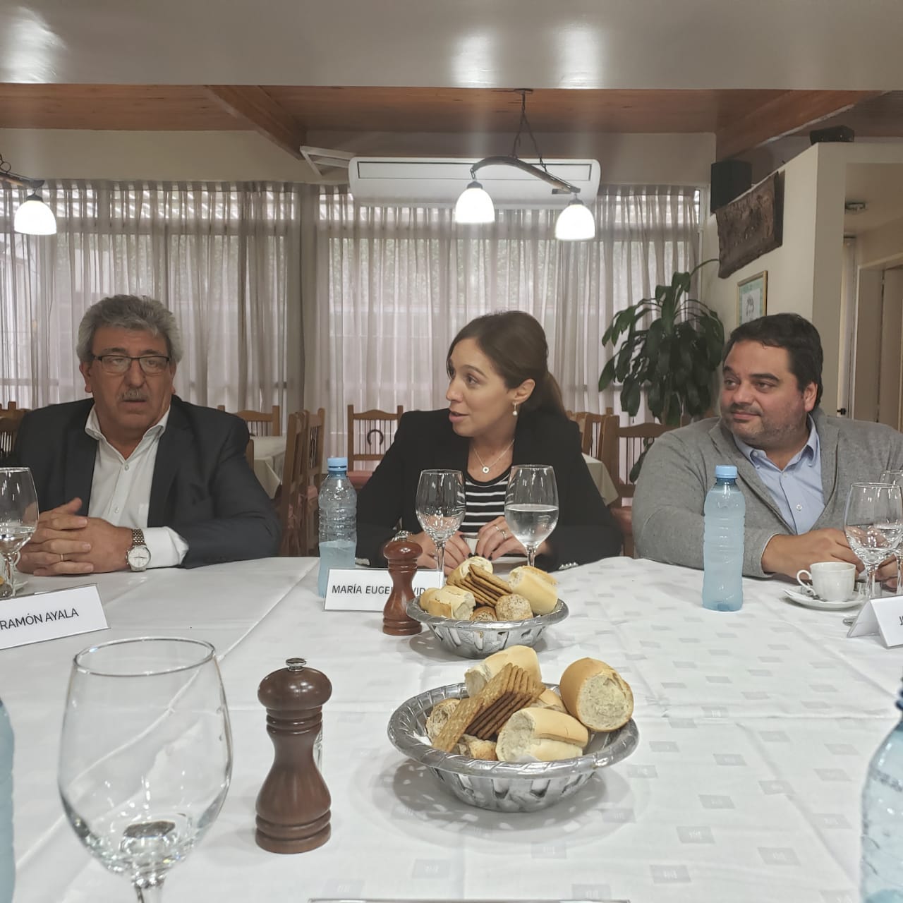 En reunión con Uatre, Vidal confirmó que será candidata a gobernadora y no a presidenta