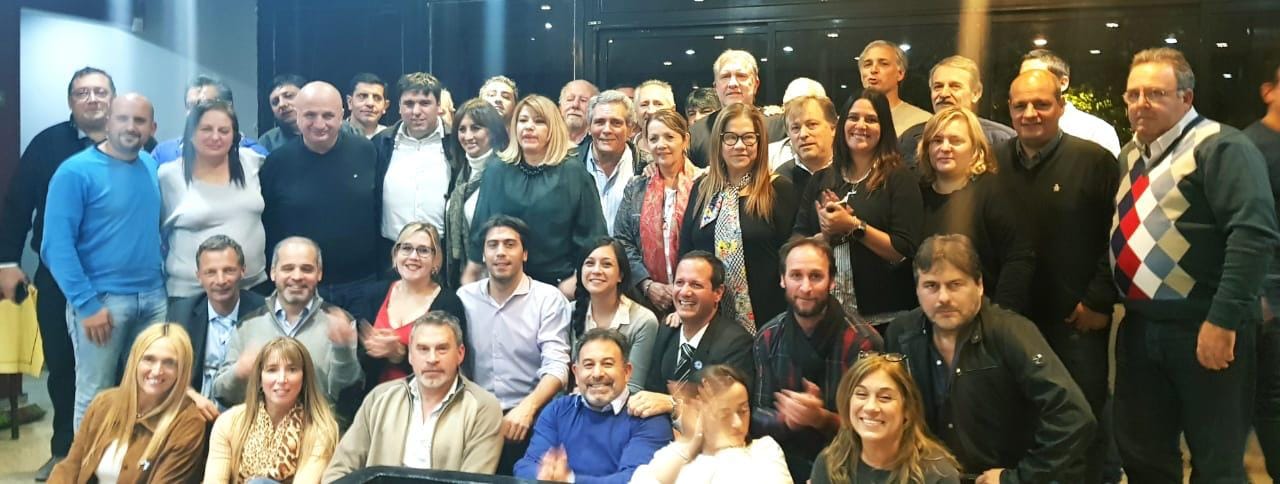 El Frente Renovador de la Tercera Sección se reunió en Lanús: Piden "Massa presidente" 