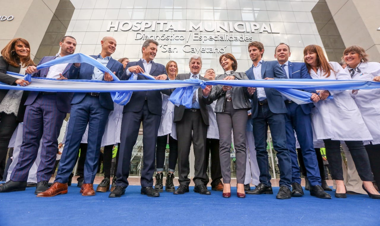 Luis Andreotti inauguró el nuevo Hospital Municipal en un día histórico para San Fernando
