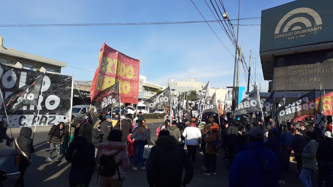 José C. Paz: Protesta tras denuncia de concejal de Juntos por el Cambio contra una edil del Polo Obrero
