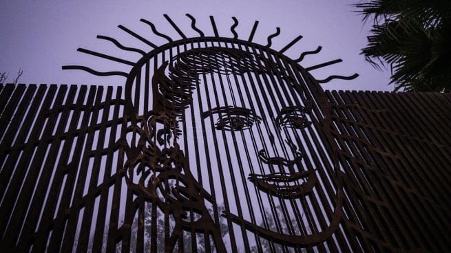 Mar Chiquita inauguró una escultura de Eva Perón de 700 kilos de hierro