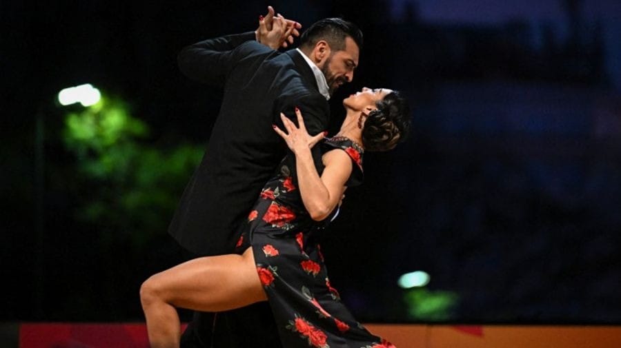 Mundial de Tango BA: Ricardo Astrada y Constanza Vieyto de Pergamino ganaron en la modalidad “escenario”