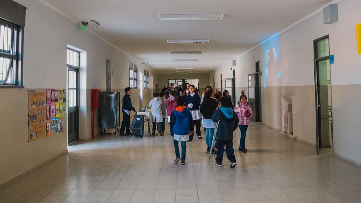 Una hora más de clase en las escuelas bonaerenses: Los estudiantes tendrán 38 días más por año