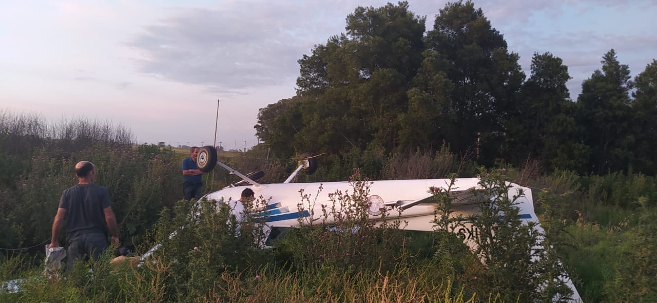 De no creer: Dos aviones iguales sufrieron accidentes similares el mismo día en Mar del Plata y Coronel Vidal