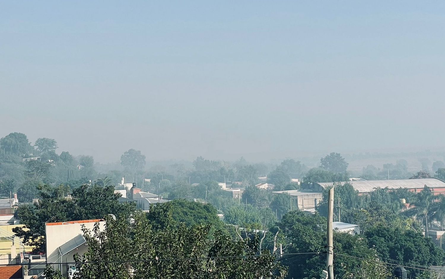 Ecocidio sin fin: El aire sigue "irrespirable" en varios municipios y en San Pedro quedaron "rodeados por el humo"